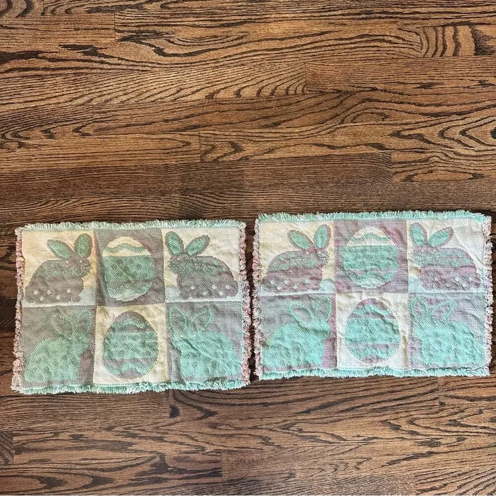 Vintage Easter Bunny Woven Placemats collectible - set of 2 placemats coquette